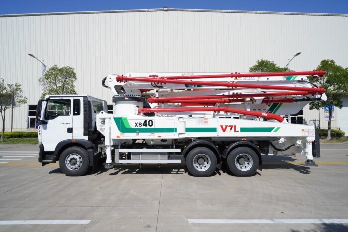 Concrete Boom Pump Truck XS40 40m 5 Sections 3 Axles - Image 5