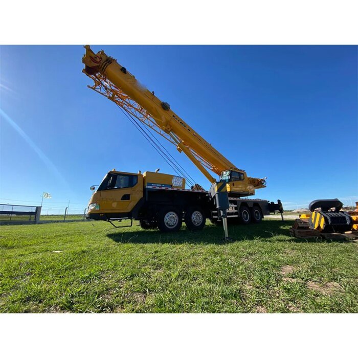 STC1100T7 110t Mobile Truck Jib Crane - Image 3
