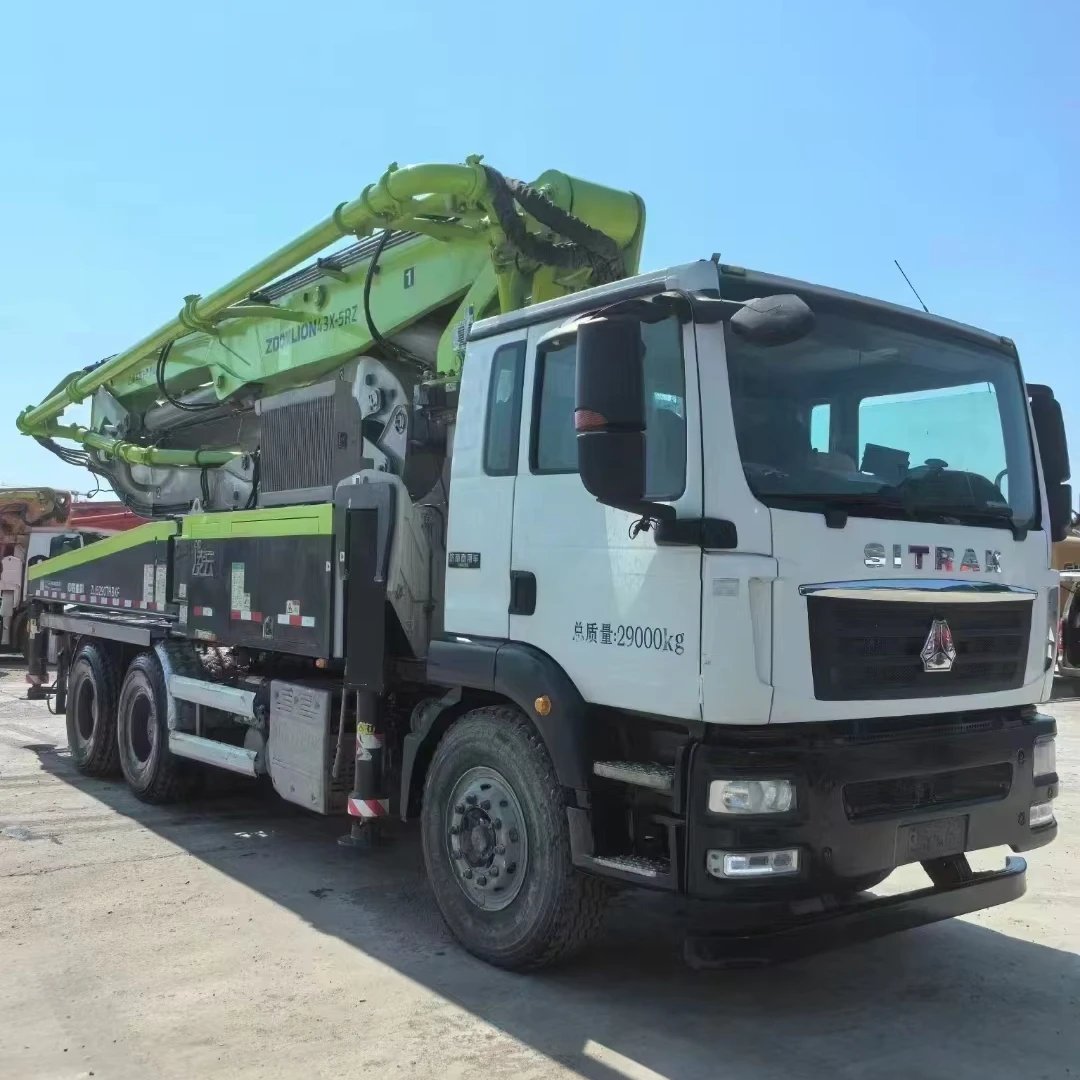 Zoomlion 43m Used Concrete Pump Sitrak 254kw 120m/h