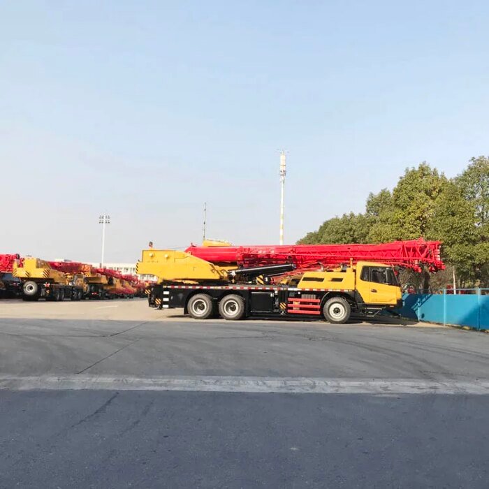 Flat-top Tower Crane ZT320K Hoist Motor Sale - Image 5