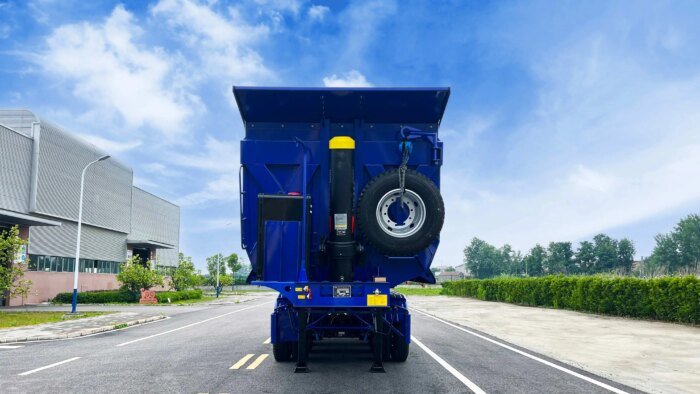 High Quality 4X2 Dump Trucks for Sale - Image 2