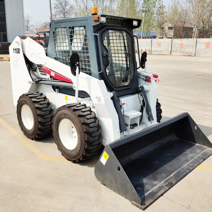 Mini Skid Steer Loader 0.4-1 Ton 4x4 Diesel Fast Delivery - Image 3