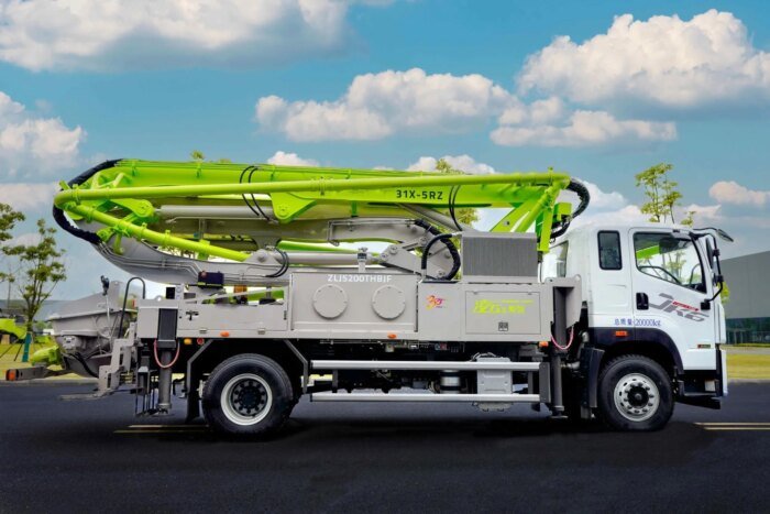 ZLJ5200THBJF 31X-5RZ 31m 5-Section Boom Concrete Pump Truck - Image 3
