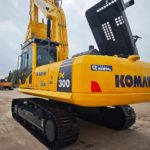 Used Komatsu PC300 30 Ton 2022 Hydraulic Crawler Excavator - Image 4