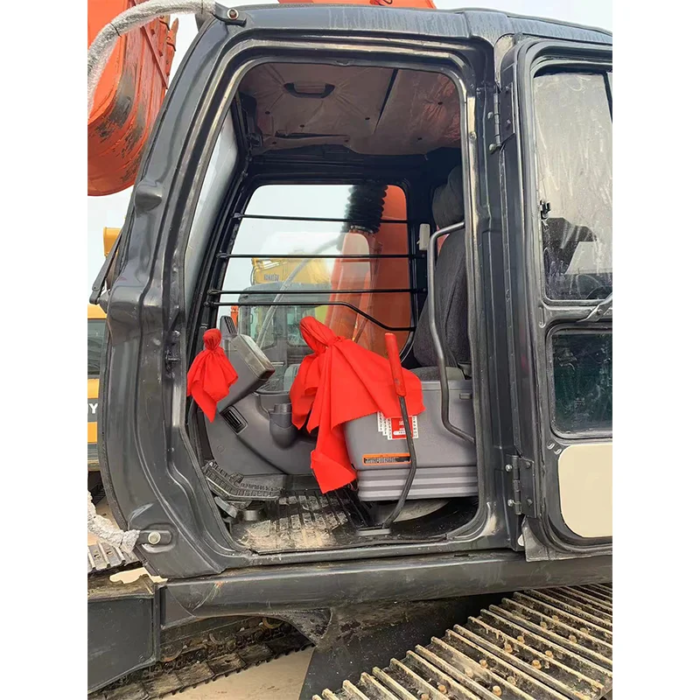 HITACHI ZX120 12 Ton Crawler Excavator 2020 700H 0.55m Bucket - Image 4