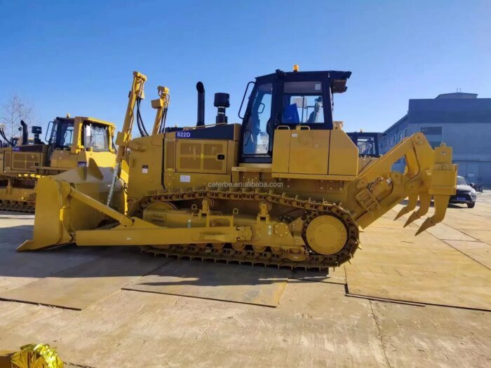 822D Heavy Crawler Bulldozer for Earthwork & Terrain Shaping - Image 4