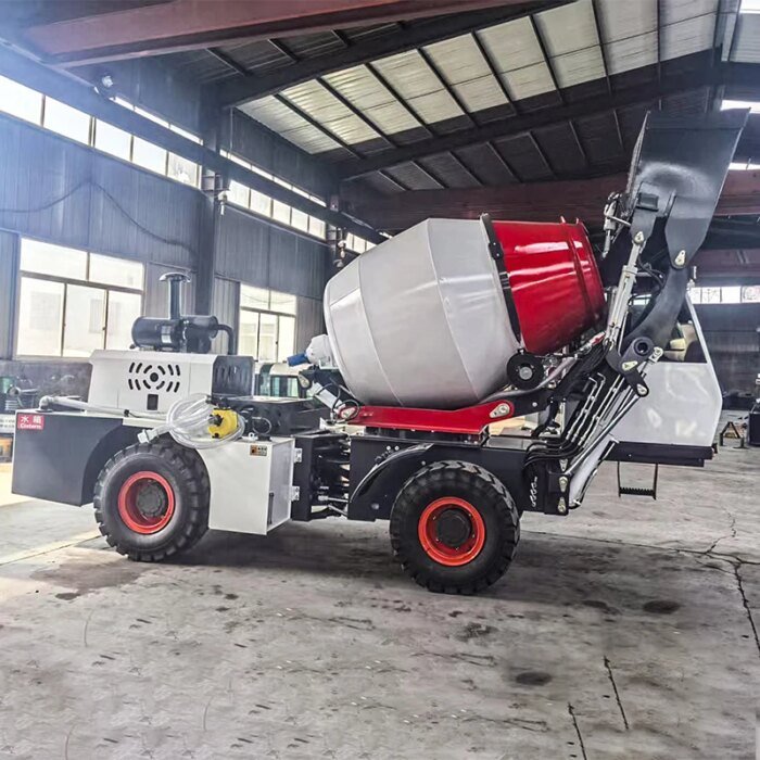 Automatic Feeding Small Concrete Mixer Truck 1.2-3m3 with Pump - Image 3