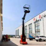 HOWO 10t Straight Boom Truck Crane with Hydraulic Ladder - Image 2