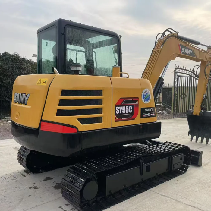 Used Sany55c Mini Crawler Excavator Good Condition - Image 3