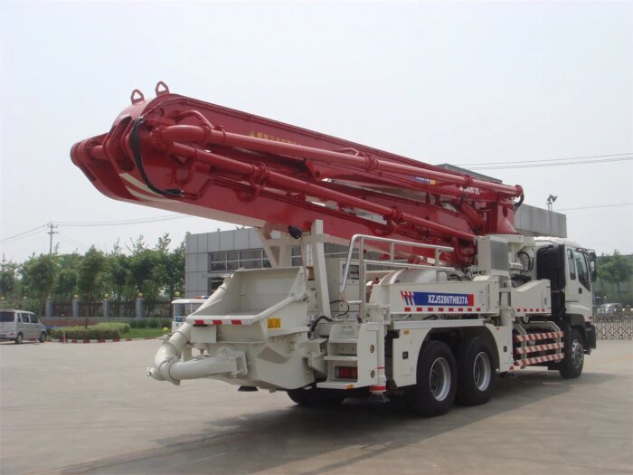 China HB39V 39m Truck-Mounted Concrete Pump - Image 5