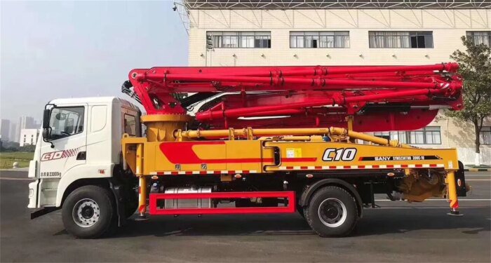 390C-10 Concrete Pump Truck 39m Boom 120m3/h - Image 4
