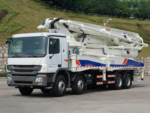 Zoomlion 56X-6rz 56m Concrete Pump Truck for Sale - Image 5