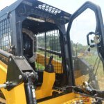 China OEM Skid Steer Loader 200-300KG Compact Mini Construction Machine - Image 5