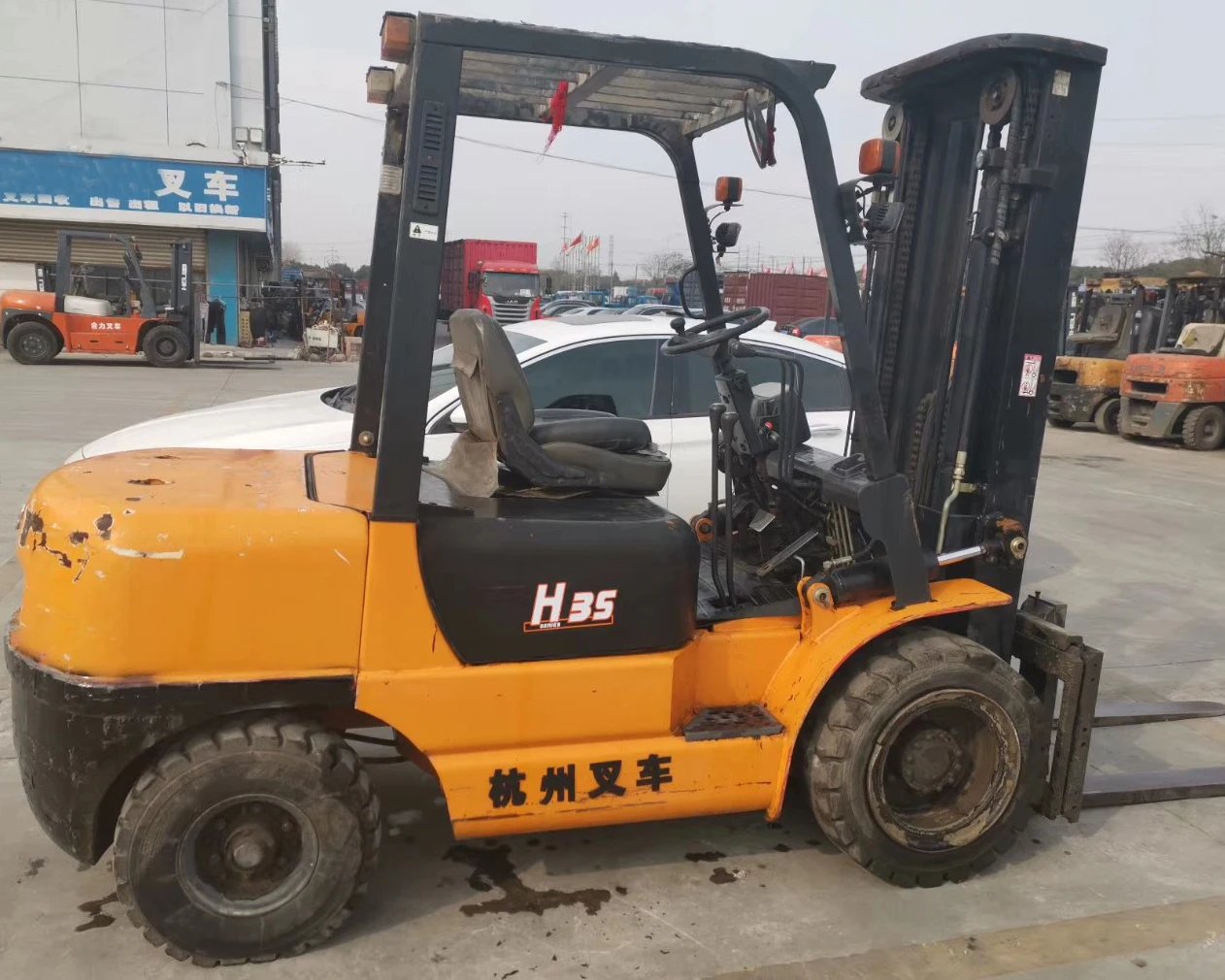 Used HANGCHA H35 Forklift High Quality Efficient Low Price Sale
