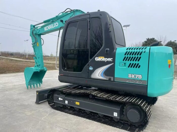 KOBELCO SK75 7.5T Mini Excavator Yanmar 0.4m Bucket Zero Tail Swing - Image 2