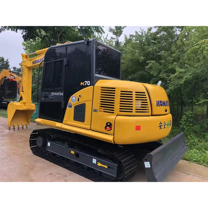 Used Komatsu PC70-8 7 Ton Mini Crawler Excavator 2021 57HP - Image 2