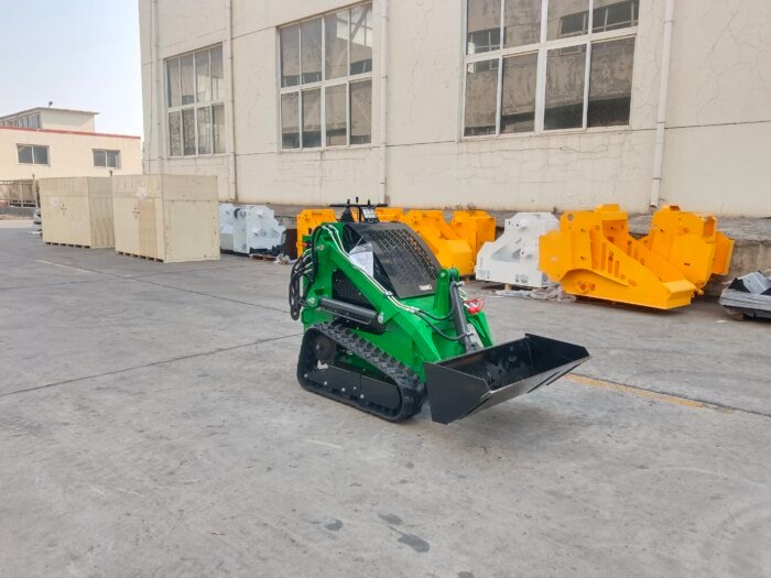 Euro 5 CE EPA Small Skid Steer Loader with Attachment Fast Delivery - Image 5