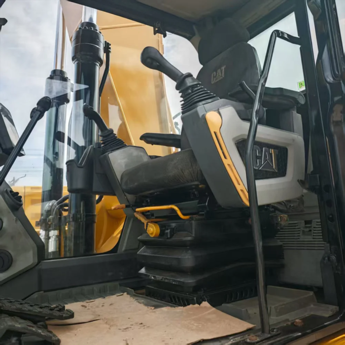Used CAT323GC 320GC Excavator Construction Machinery - Image 4