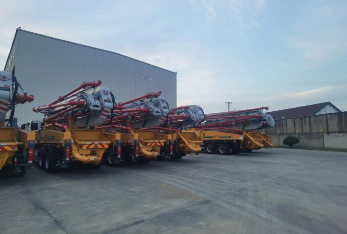 China 43m 290kw HB43V HB37V Truck Mounted Concrete Pump in Stock - Image 6