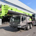 50t Truck Crane ZTC500H552 5-Section Boom Hoisting Machinery - Image 2