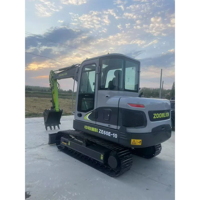 Zoomlion ZE60 Mini Crawler Excavator High-Efficiency Sale - Image 3