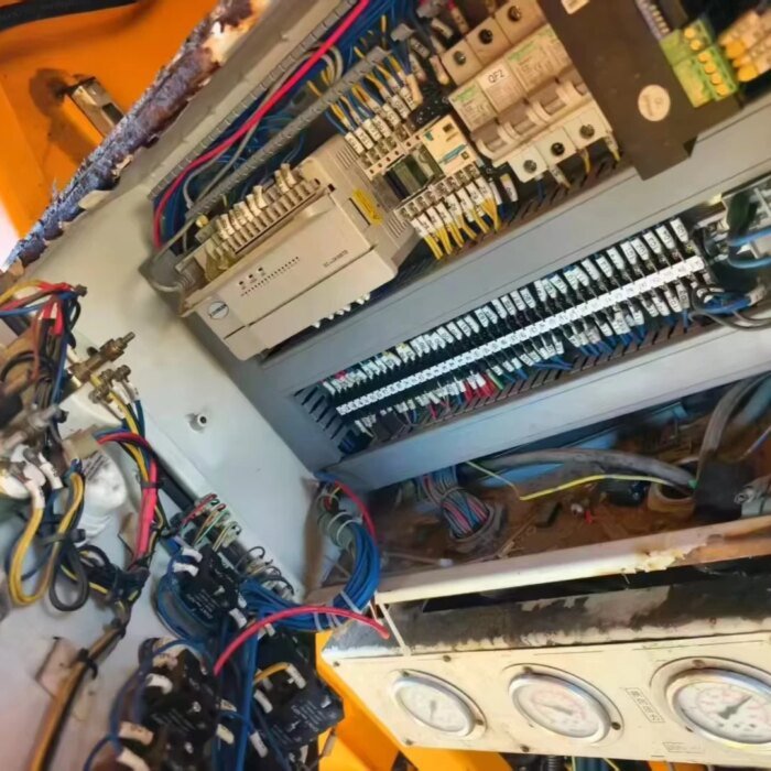 Zoomlion HBT8018 Diesel Trailer Pump Electric Control Motor - Image 4