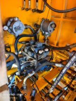 Zoomlion HBT8018 Diesel Trailer Pump Electric Control Motor - Image 5