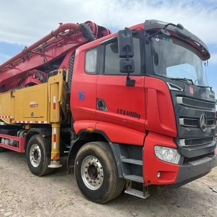 2021 56m Concrete Pump Diesel 180m/h High Efficiency - Image 5