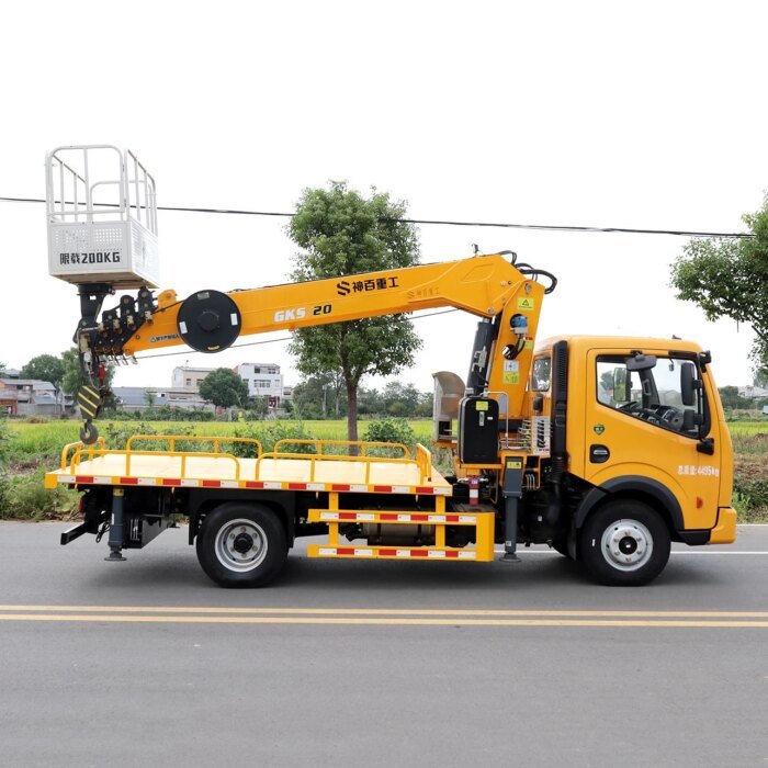 23m Telescopic Boom Aerial Work Truck Diesel Crane - Image 3