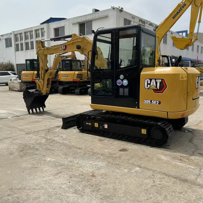 Used Caterpillar 305.5 Mini Excavator 2024 Low Hours Hydraulic Thumb - Image 3