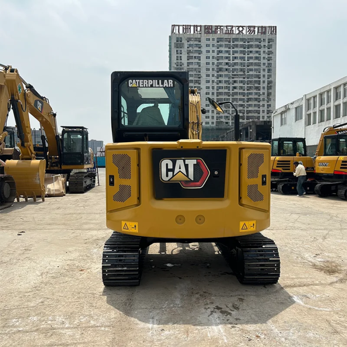 Used Caterpillar 306.5 Mini Excavator 2023 55HP 6150kg Low Hours - Image 3