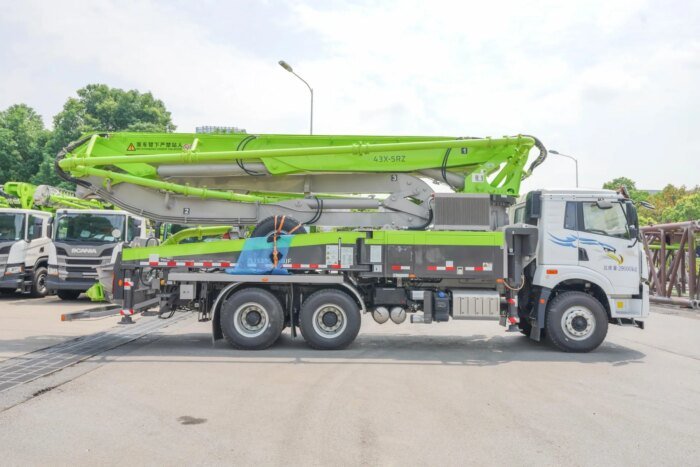 ZLJ5290THBJF 43m 110m3/h 5-Section Boom Concrete Pump Truck - Image 2