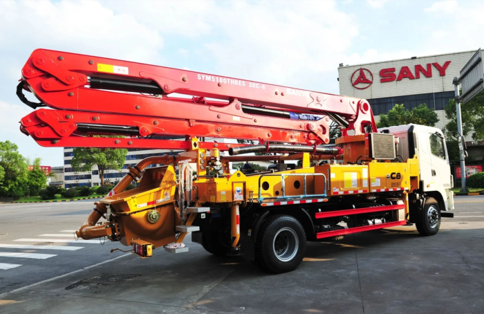 30m SYM5180THBES 30C-8 Truck Mounted Concrete Pump - Image 5