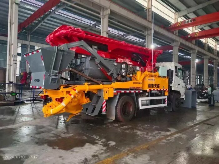 30m 40m 50m Concrete Pumping Machine Mixer Truck - Image 5