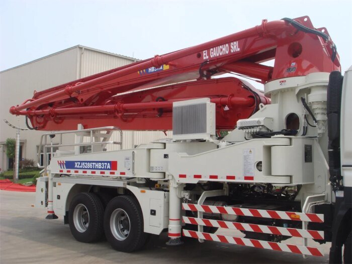 China HB39V 39m Truck-Mounted Concrete Pump - Image 6