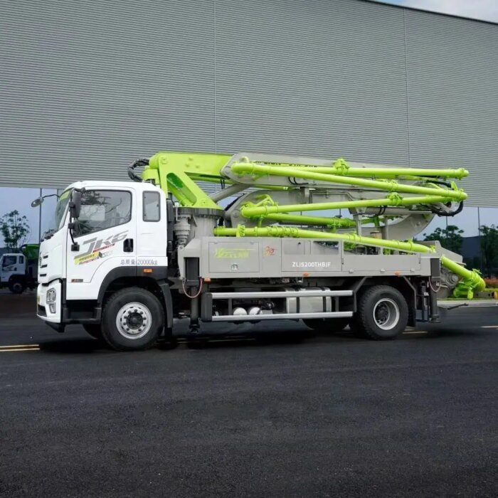 ZLJ5200THBJF 31m 5-Section Boom Concrete Pump Truck 125m3/h - Image 4