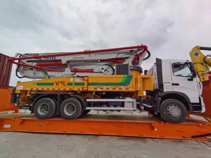 HB43V 43M Concrete Pump Truck New in Stock Sale China - Image 3