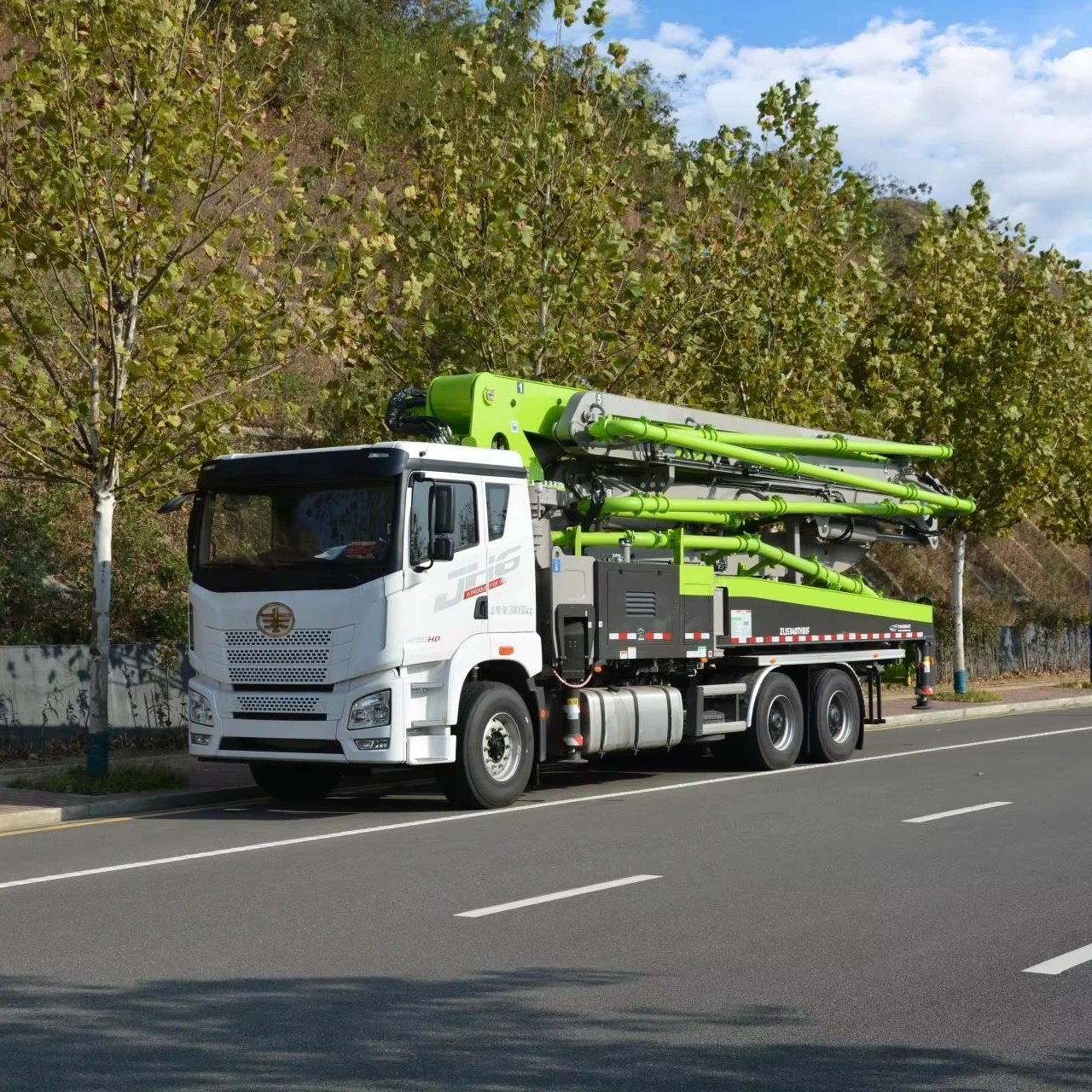 47m Concrete Pump Truck ZLJ5340THBJF 47X-5RZ Hydraulic Boom