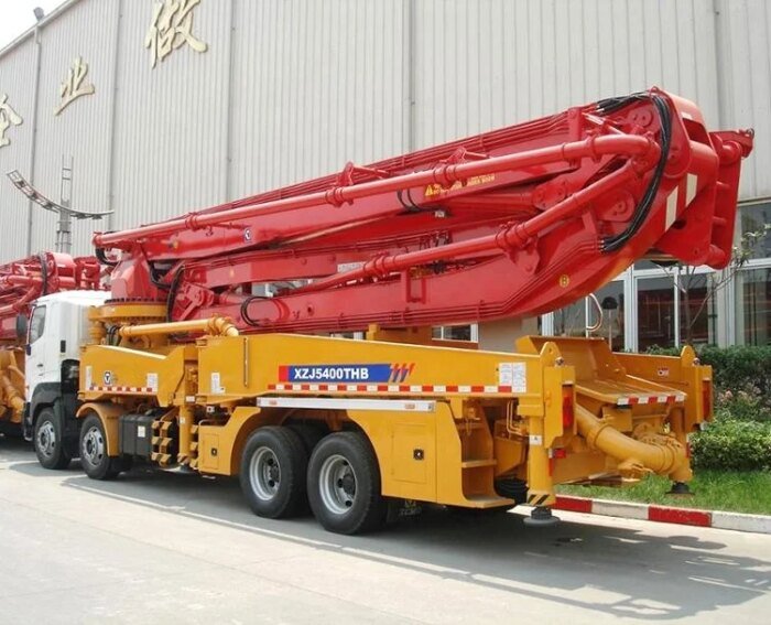 SINOTRUCK HB43V 43m Mobile Concrete Pump Truck - Image 6