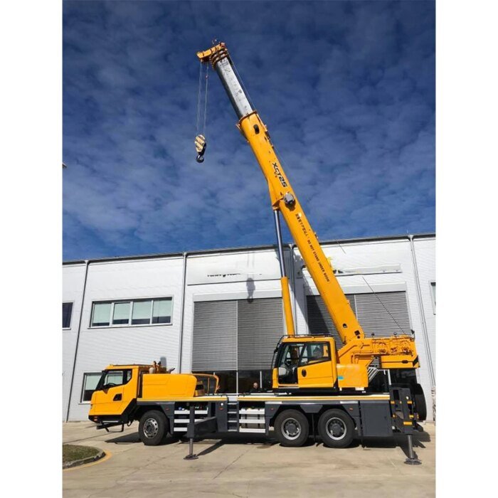 30 Ton Hydraulic Truck Crane XCT30 - Image 2