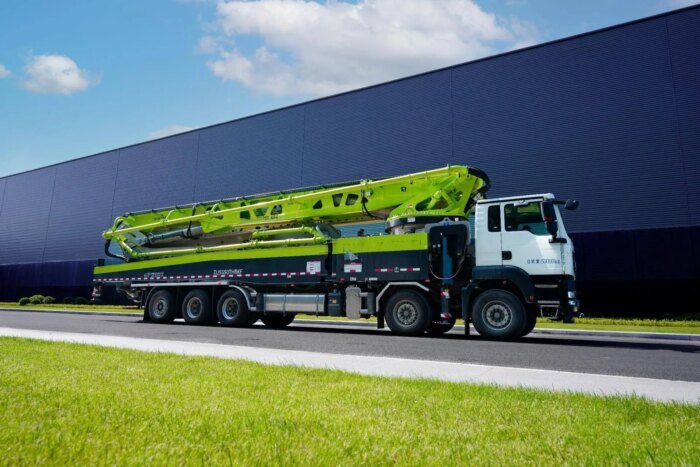 ZLJ5550THBKF 70X-6RZ 70m Concrete Pump Truck 180m3/h - Image 4
