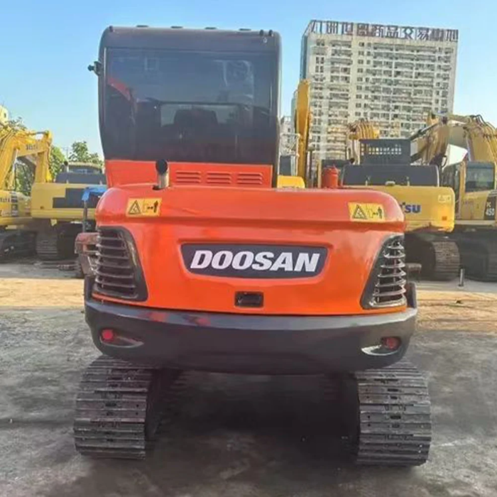 Used Doosan DX60 Mini Excavator Superior Condition Korea - Image 4