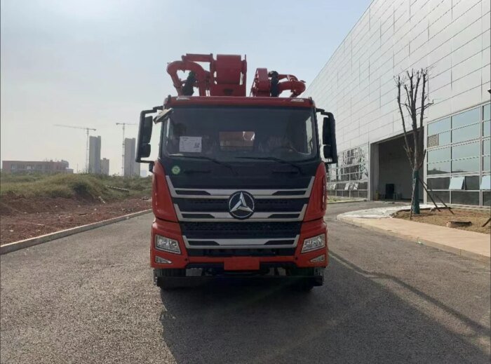 SYG5445THBES 530C-10 Concrete Pump Truck 53m 200m3/h Sale - Image 2