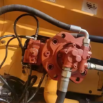 Used Hyundai 305 Excavator Original Paint Good Working Condition - Image 6