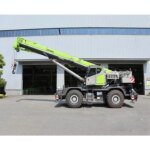 RT70E 70Ton 4X4 Hydraulic Rough Terrain Mobile Crane Truck