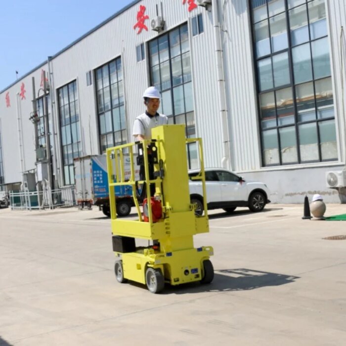 HOWO 6x4 8x4 10t Telescopic Boom Crane Hydraulic Ladder - Image 3