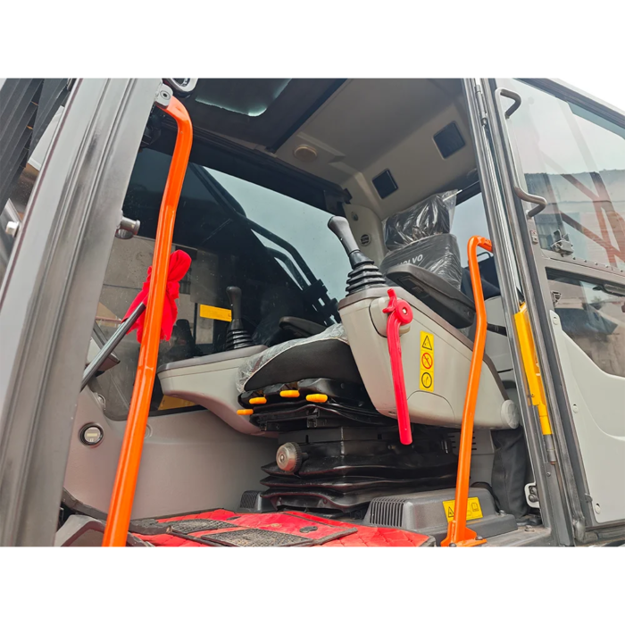 Volvo EC480D 48 Ton 2023 Used Crawler Excavator Low Hours - Image 4