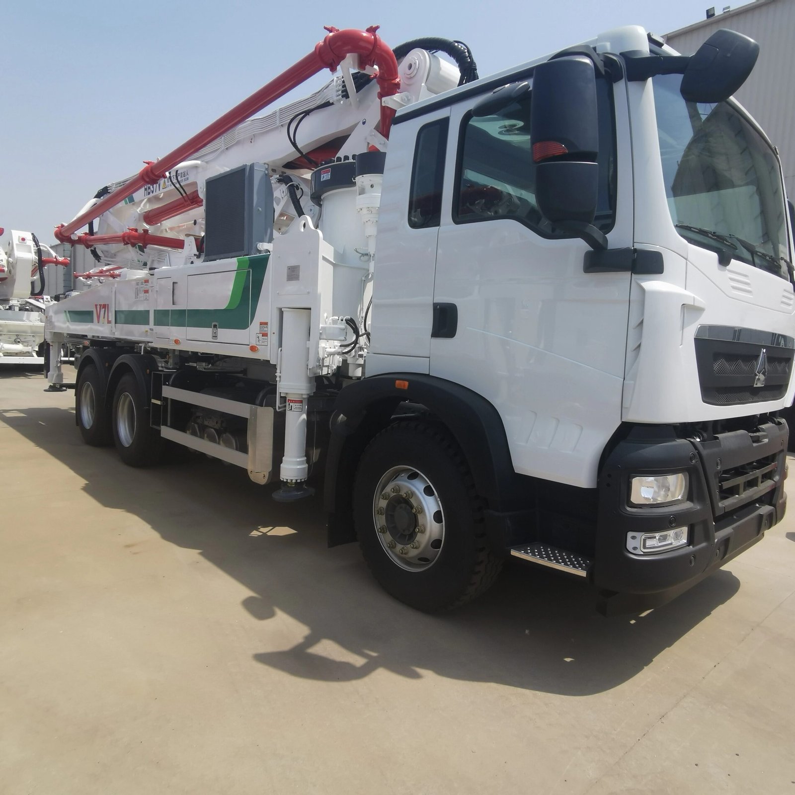H829ce60e21364abfa2fef3042d44d796h 43m Concrete Pump Truck HB43V Hot Sale New Machine - Image 1