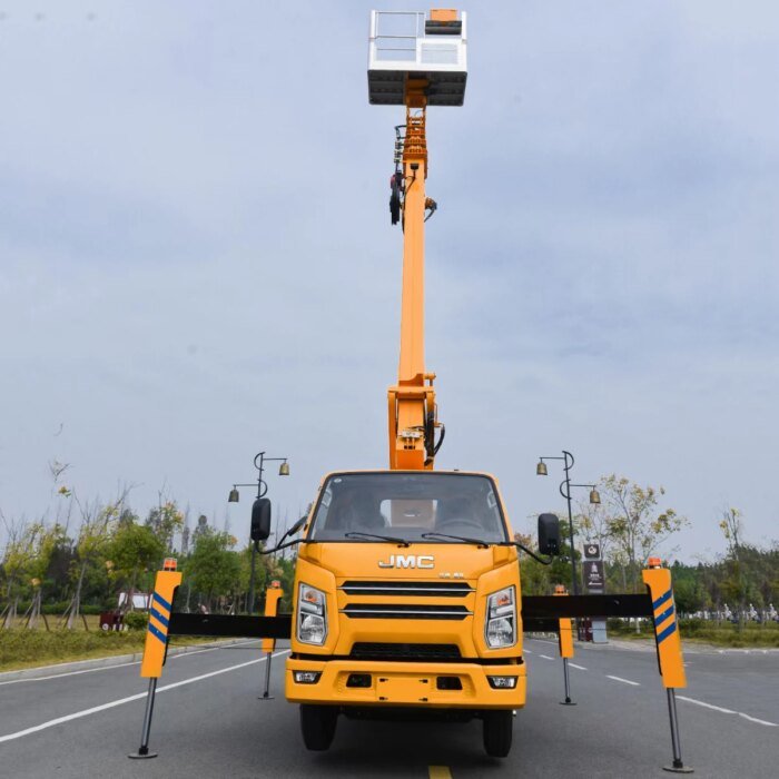 GKS 21m Diesel Aerial Lifting Truck Euro 5 Hydraulic Platform - Image 3
