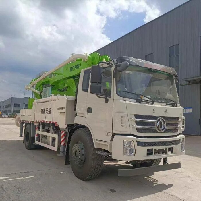 30m 40m 50m Concrete Pumping Machine Mixer Truck - Image 6